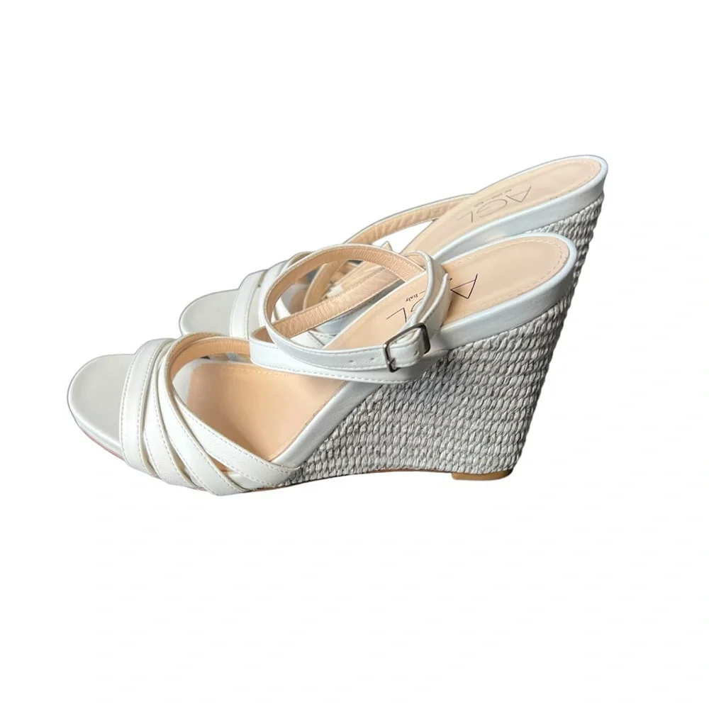 Agl Shoes Dora White Leather Ankle Strap Raffia Wedge Heel Sandals Women’s SZ 10